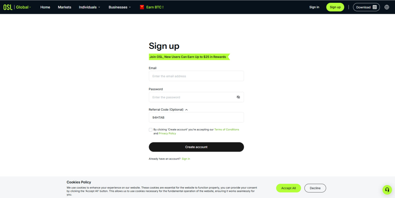 Điền email và password đăng ký