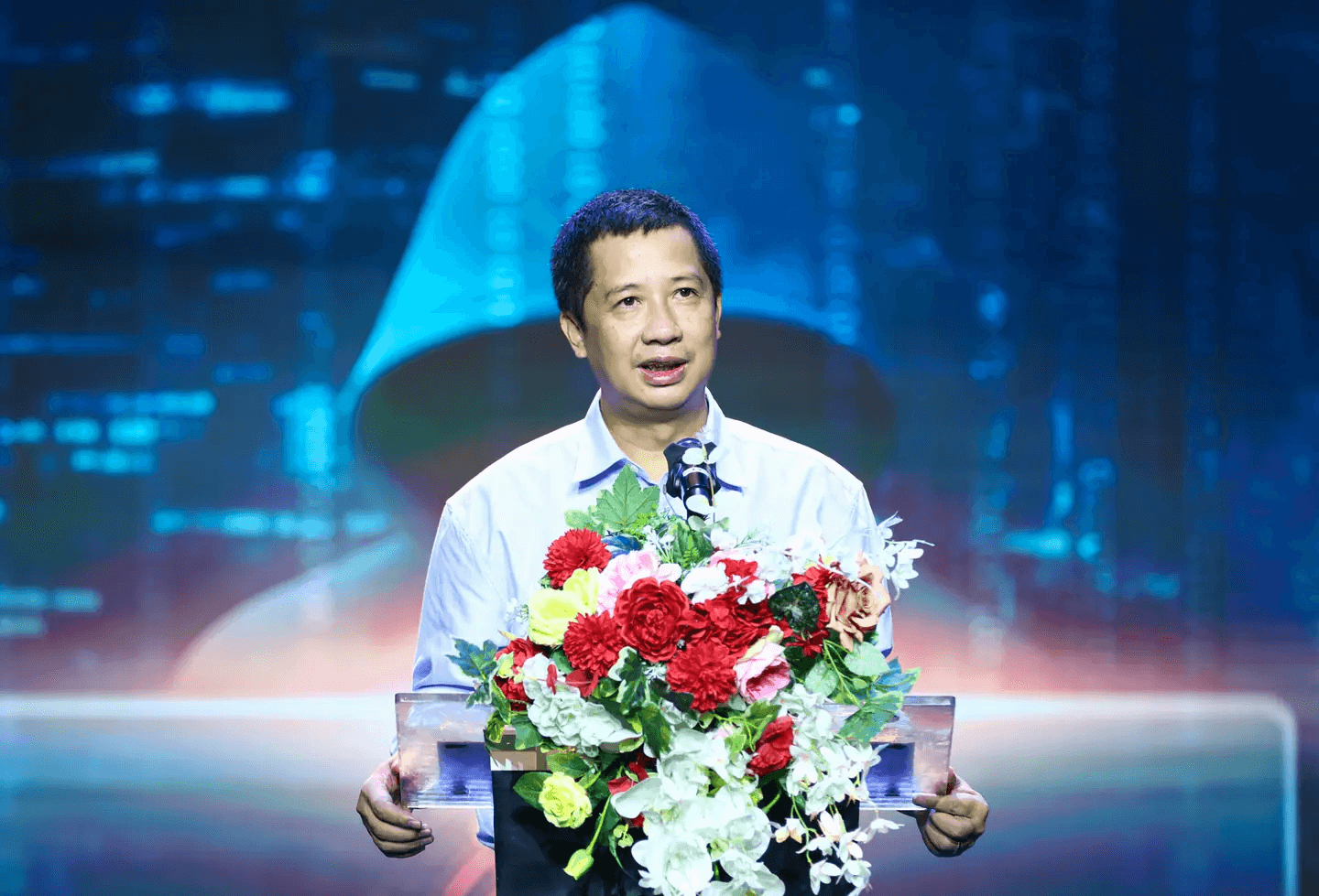 Nhà báo Nguyễn Kim Khiêm, Tổng Giám đốc, Tổng Biên tập Đài PTTH Hà Nội