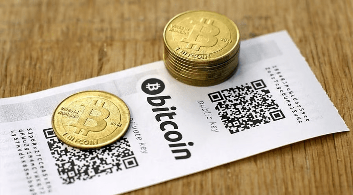 Ví giấy dùng để viết hoặc in seed phrase và private key